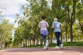 青岛强力外援助力取胜