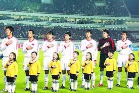 重返伯纳乌或迎球迷巨大嘘声，马卡头版：伯纳乌的“火灾隐患”